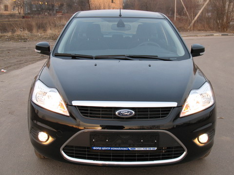 Ford Focus Ghia ( )