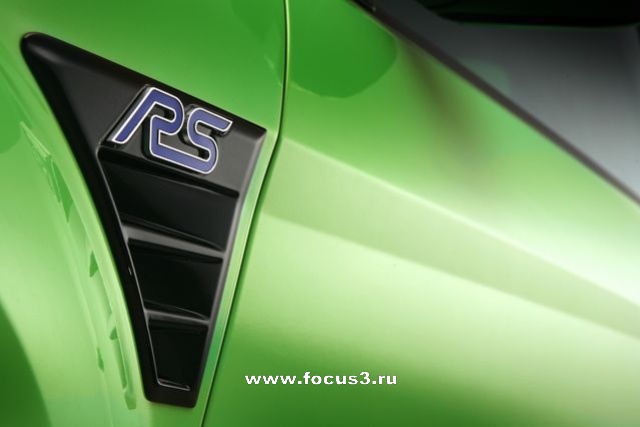 Официальные фотографии Ford Focus RS 2009