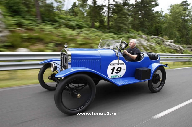  Ford T  Capri   -