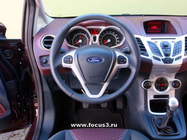 -  Ford Fiesta