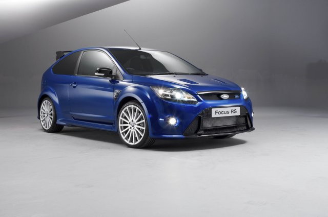   Ford Focus RS (35 )