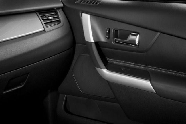 Ford Edge 2011 – официальные фото