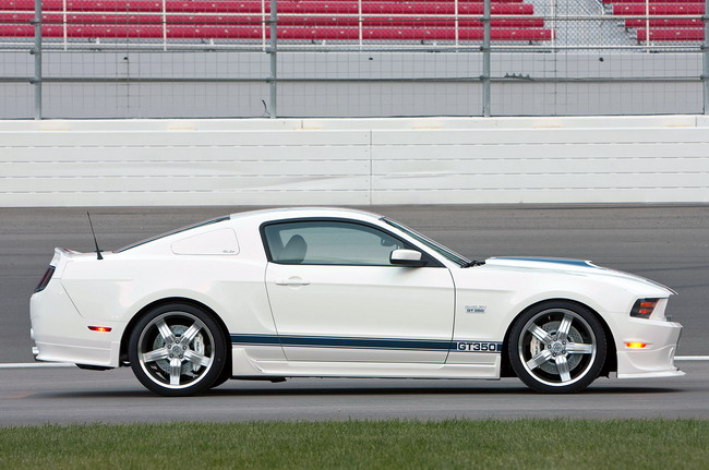 Видео: Ford Mustang Shelby GT350