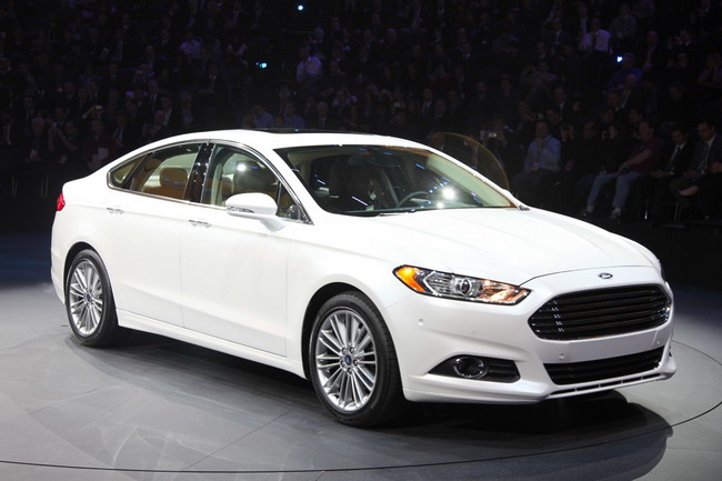 Detroit 2012: Ford Fusion 2013