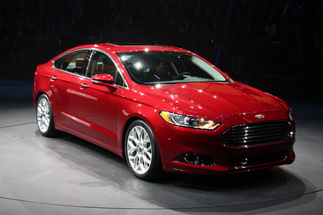 Detroit 2012: Ford Fusion 2013