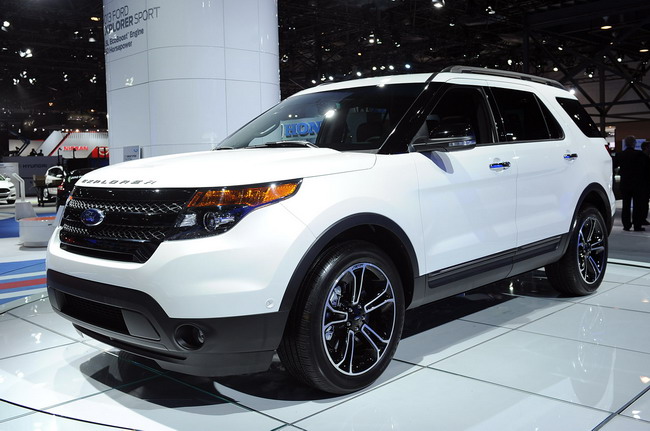 Ford Explorer Sport  -