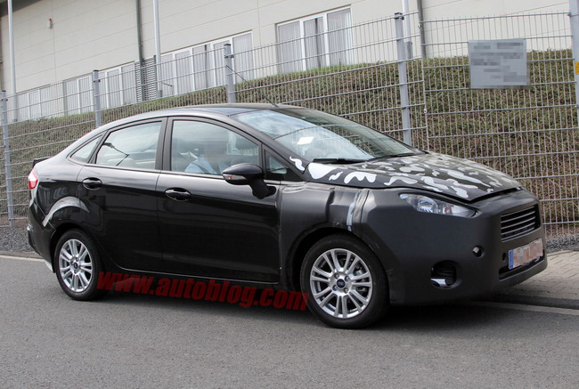 Ford Fiesta седан