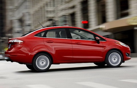 Ford Fiesta 4-дверный седан видео