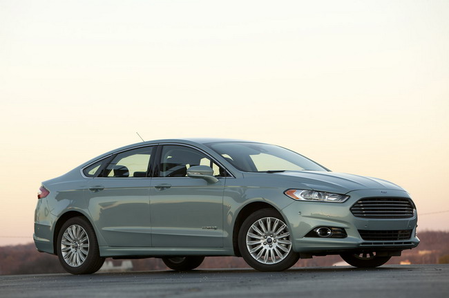  Ford Fusion / Ford Mondeo