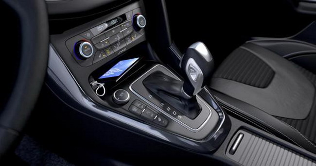 Обновленный Ford Focus готовится к дебюту в Женеве