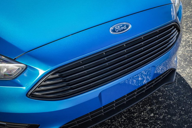 2015 Ford Focus   