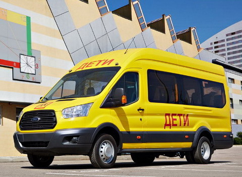 Ford Sollers поставила партию школьных автобусов Астраханской области