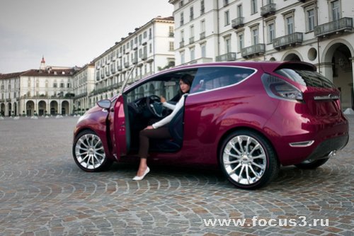 Ford представил во Франкфурте будущую Ford Fiesta (12 фото)