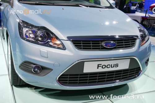 Фото обновленного Ford Focus II с автосалона во Франкфурте