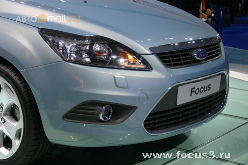 Фото обновленного Ford Focus II с автосалона во Франкфурте