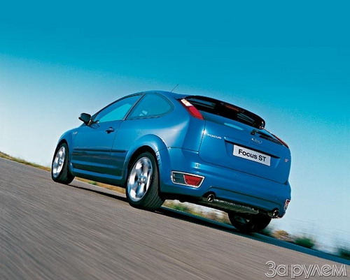 Ford Focus ST. Ярко-синий апельсин