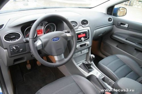  Ford Focus:  !