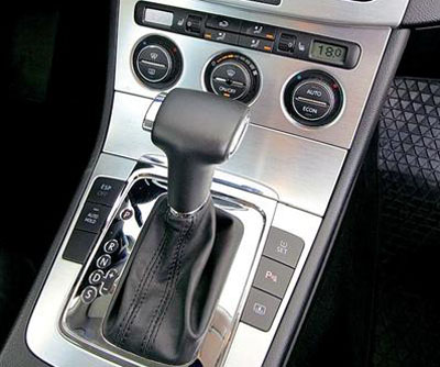 Тест: Nissan Teana, Ford Mondeo, Volkswagen Passat, Toyota Camry