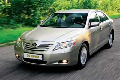 : Nissan Teana, Ford Mondeo, Volkswagen Passat, Toyota Camry