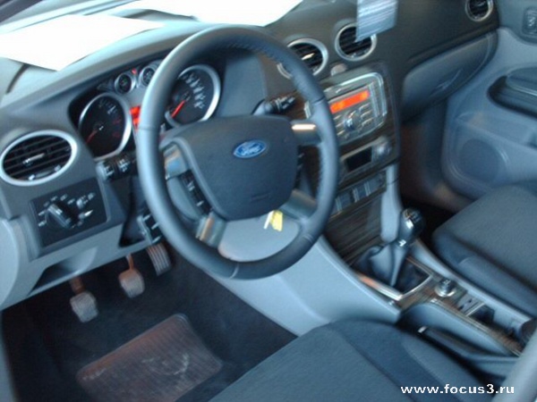  Ford Focus -    !