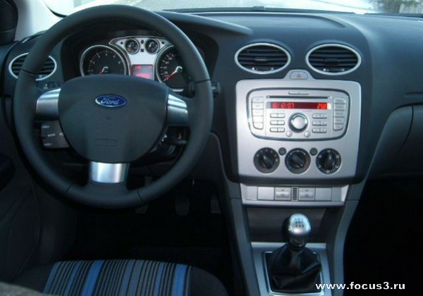  Ford Focus -    !