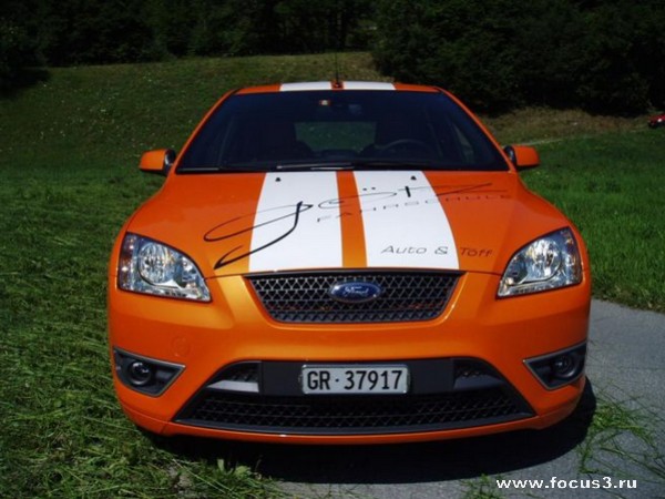 Ford Focus ST ()