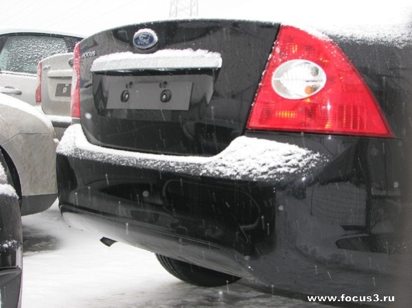 Фоторепортаж из салонов официальных дилеров Ford