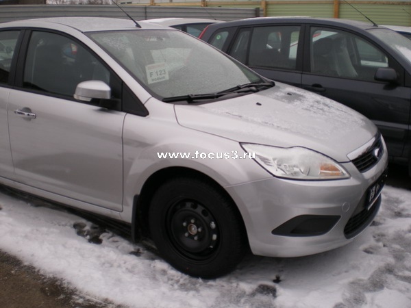 Ford Focus (комплектация Comfort + пакет Sport)