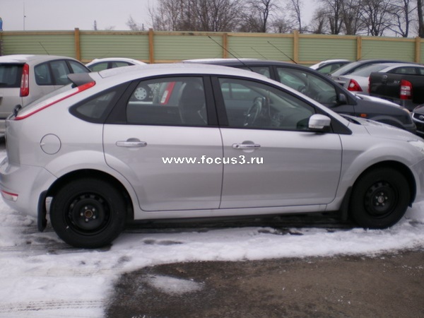 Ford Focus (комплектация Comfort + пакет Sport)