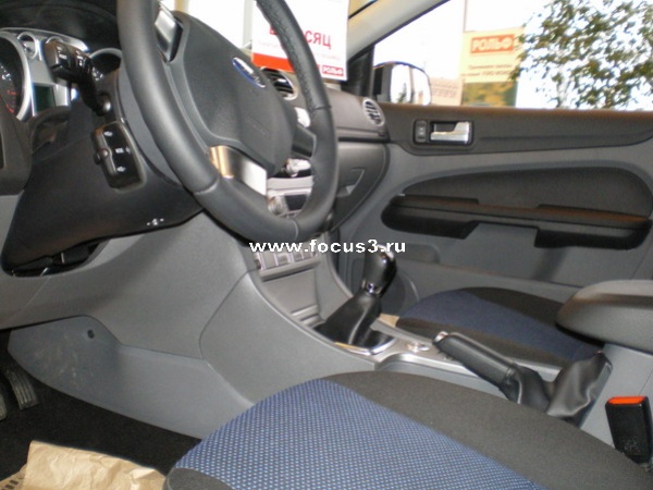 Ford Focus (комплектация Comfort + пакет Sport)