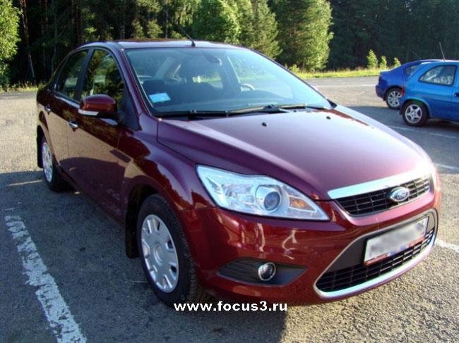 Ford Focus (Deep Rosso Red)