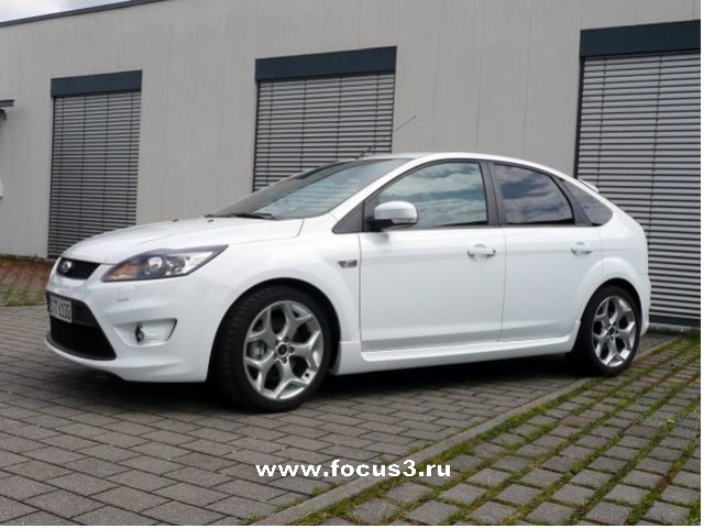 Стоит ли покупать Ford Focus ST?