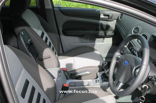 Интерьер Ford Focus