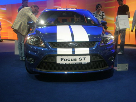 Focus ST:    ...