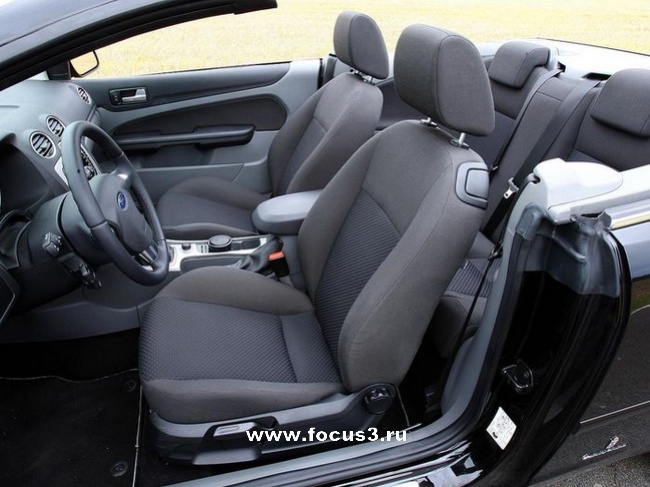 Сравнительный тест-драйв Ford Focus CC