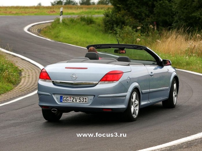 Сравнительный тест-драйв Ford Focus CC