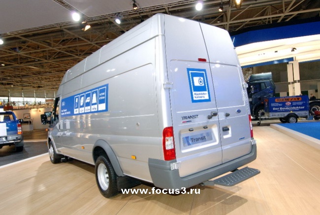 Коммерческие автомобили Ford Transit