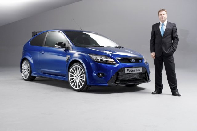 Подробности про Ford Focus RS (35 фото)