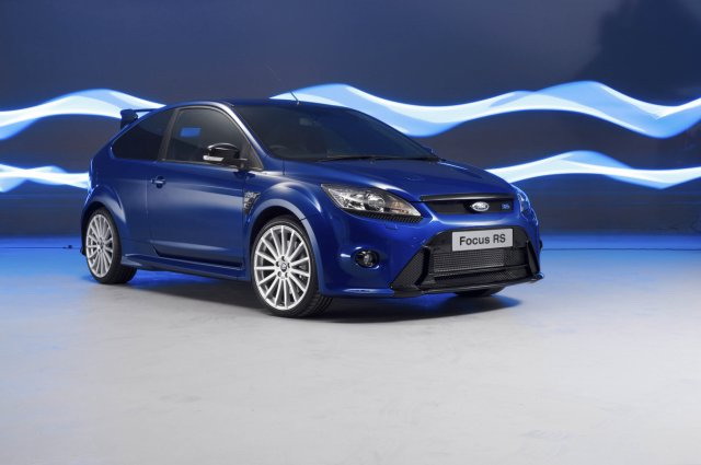   Ford Focus RS (35 )