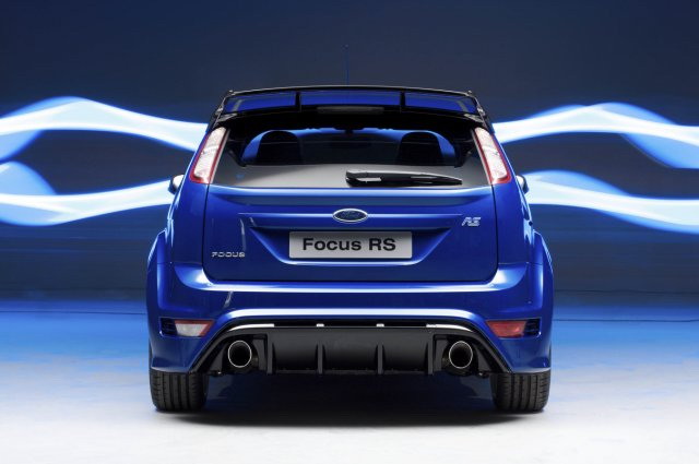   Ford Focus RS (35 )