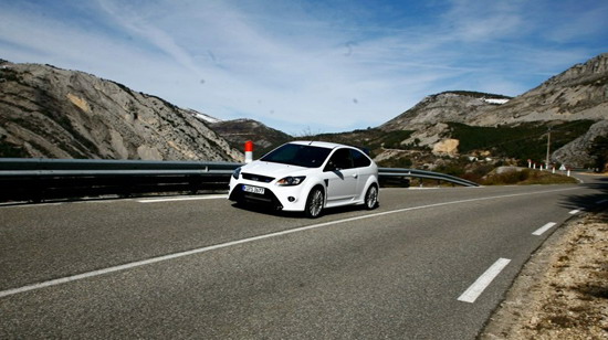   Ford Focus RS ( + )