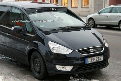 Новый Ford Galaxy проходит окончательные испытания