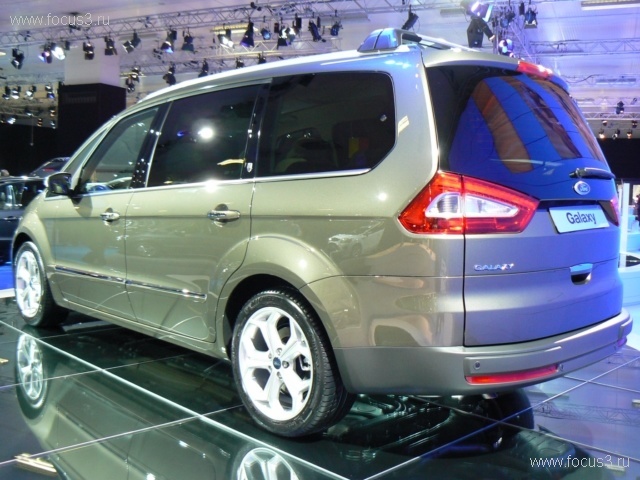 Ford официально представил новые S-MAX и Galaxy 2011