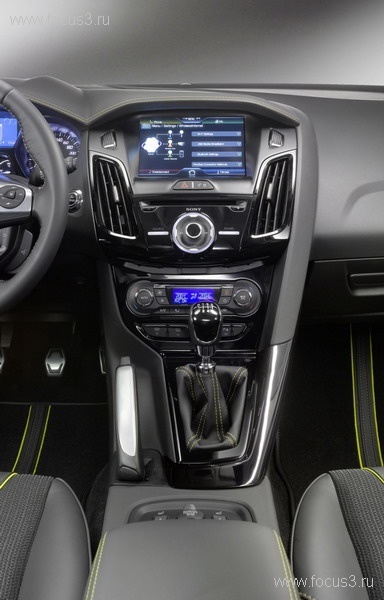 5-дверная модель Ford Focus 3 / фото