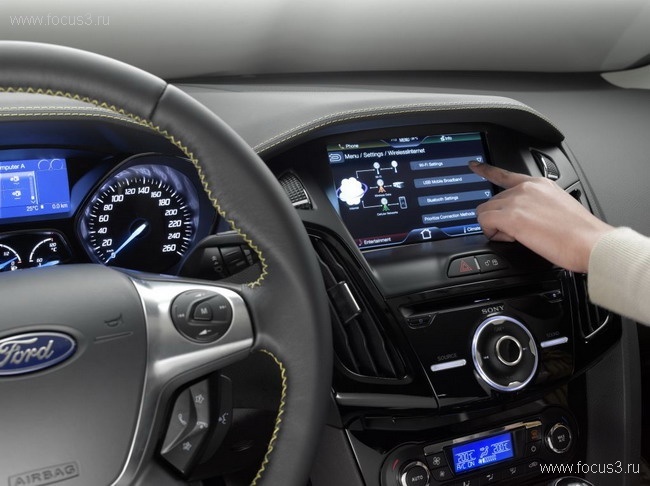 5-дверная модель Ford Focus 3 / фото