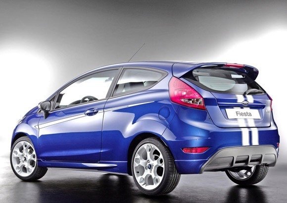 Показан Ford Fiesta Sport +