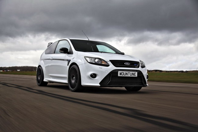 Ford Focus Mountune Performance MP350