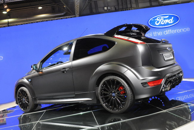 Ford Focus RS500 показали на выставке в Германии