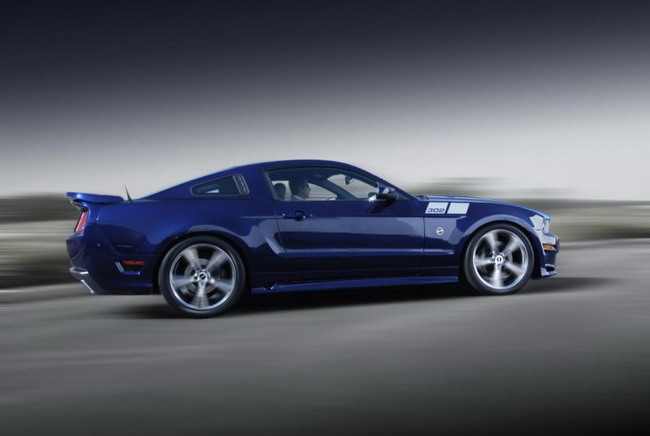 В семействе Ford Mustang пополнение