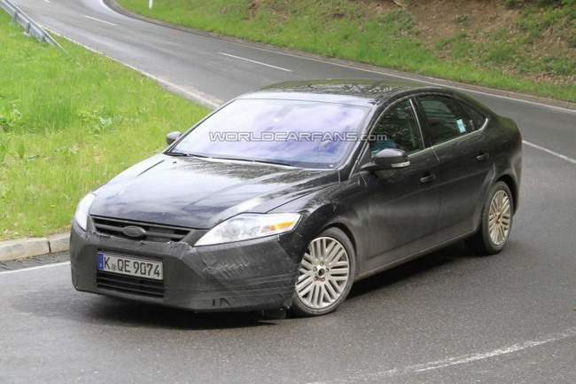 Шпионы поймали рестайлинговый Ford Mondeo